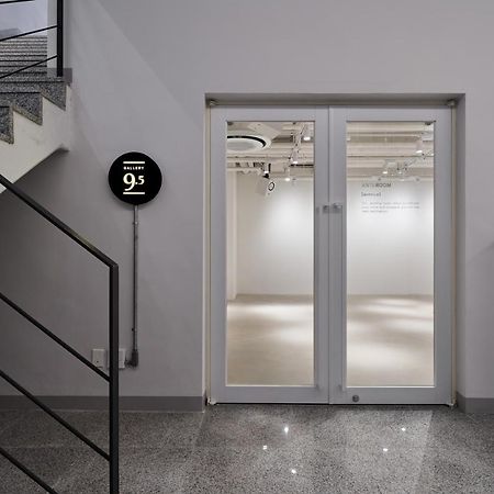 Hotel Anteroom Seoul Bagian luar foto